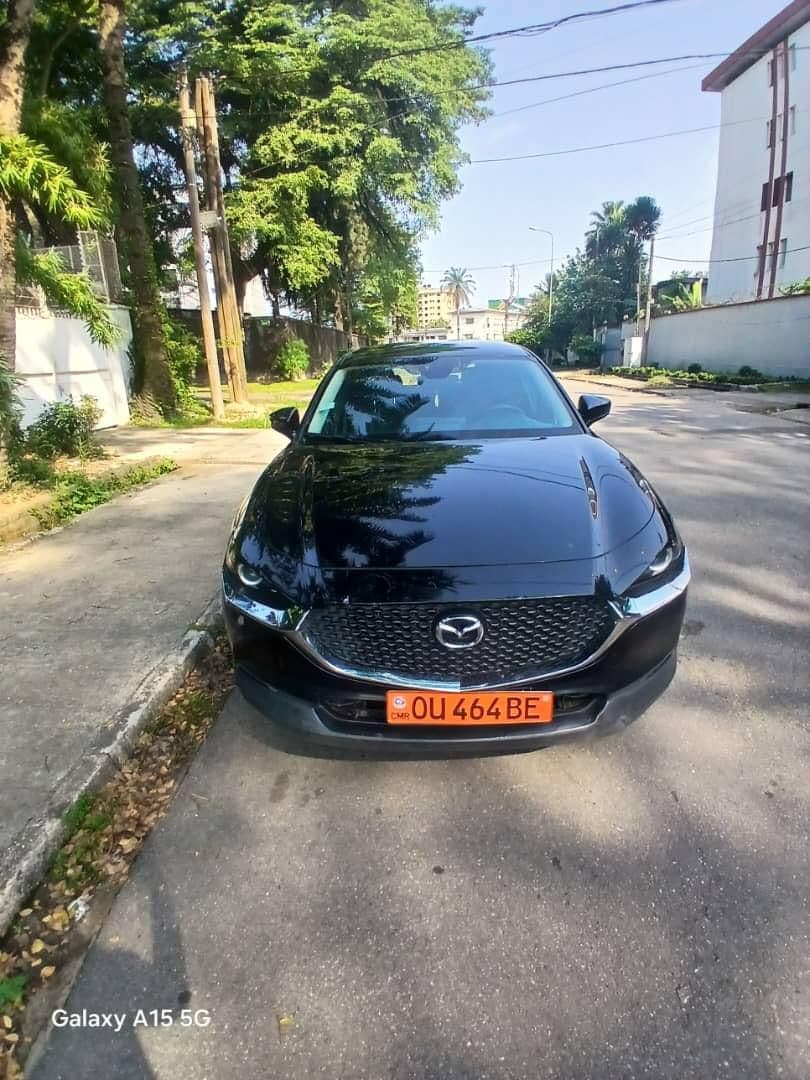 Mazda CX-30.