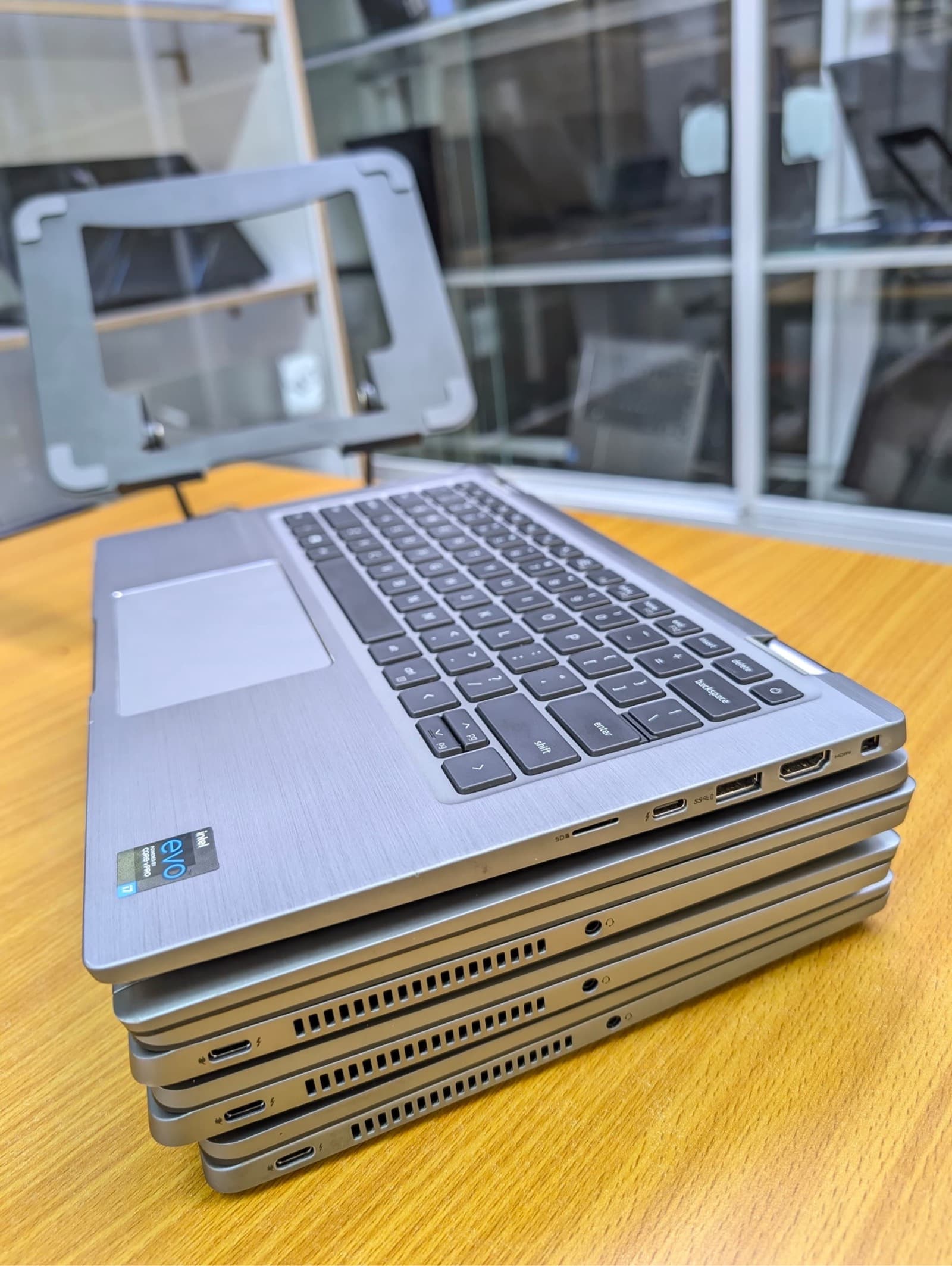 Dell Latitude 7420