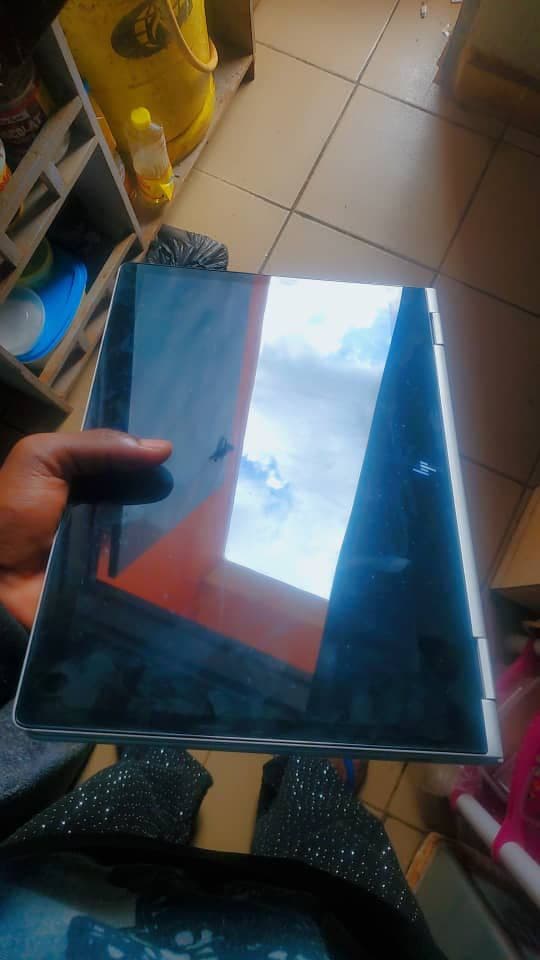 Laptop
