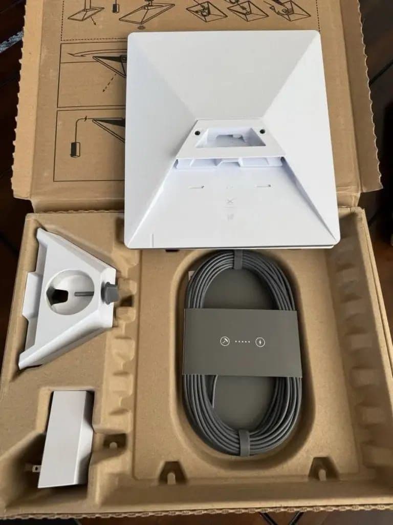 Starlink Mini