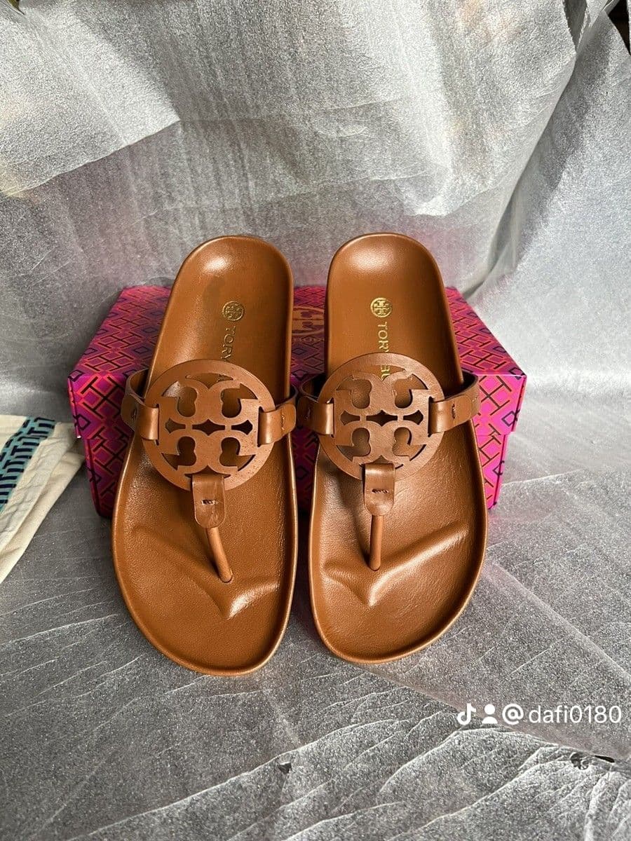 Women's slide