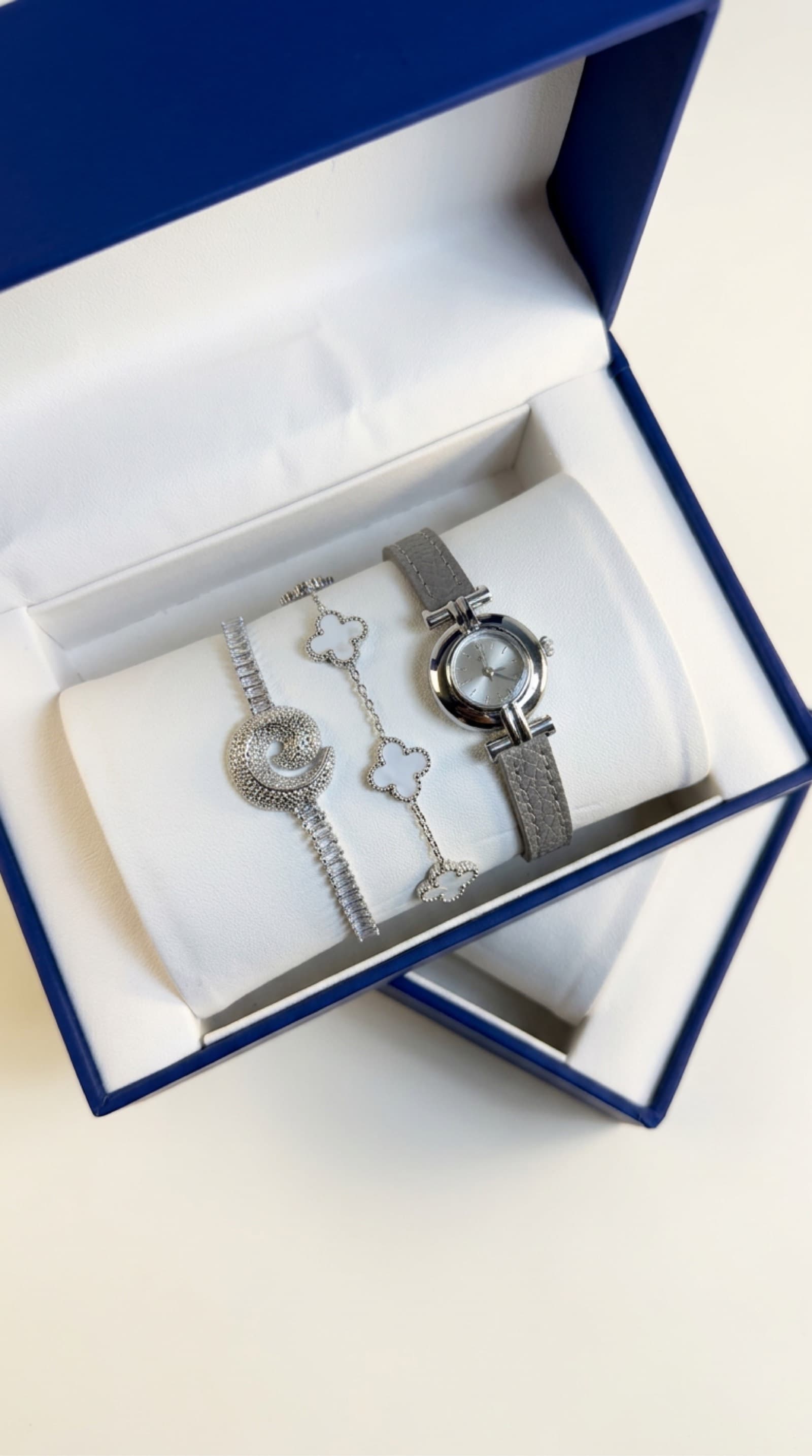 Ensemble bijoux