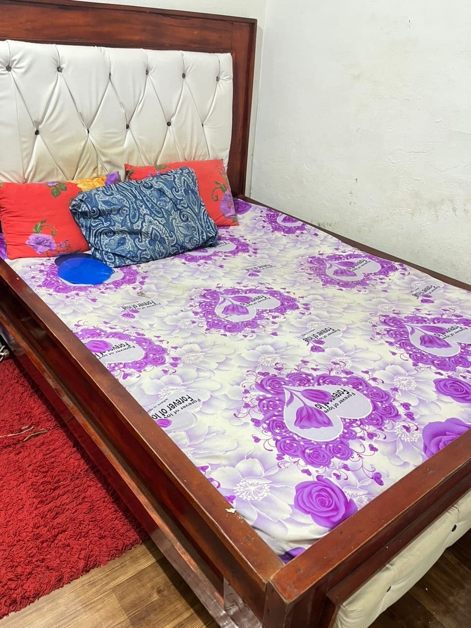 Wood bed