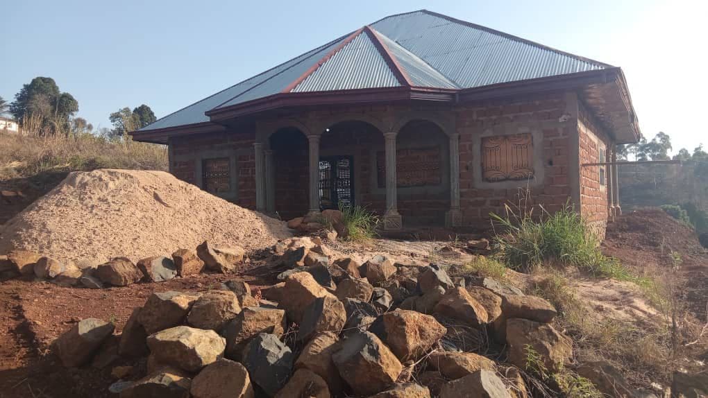 A House for sale in Santa, Bamenda