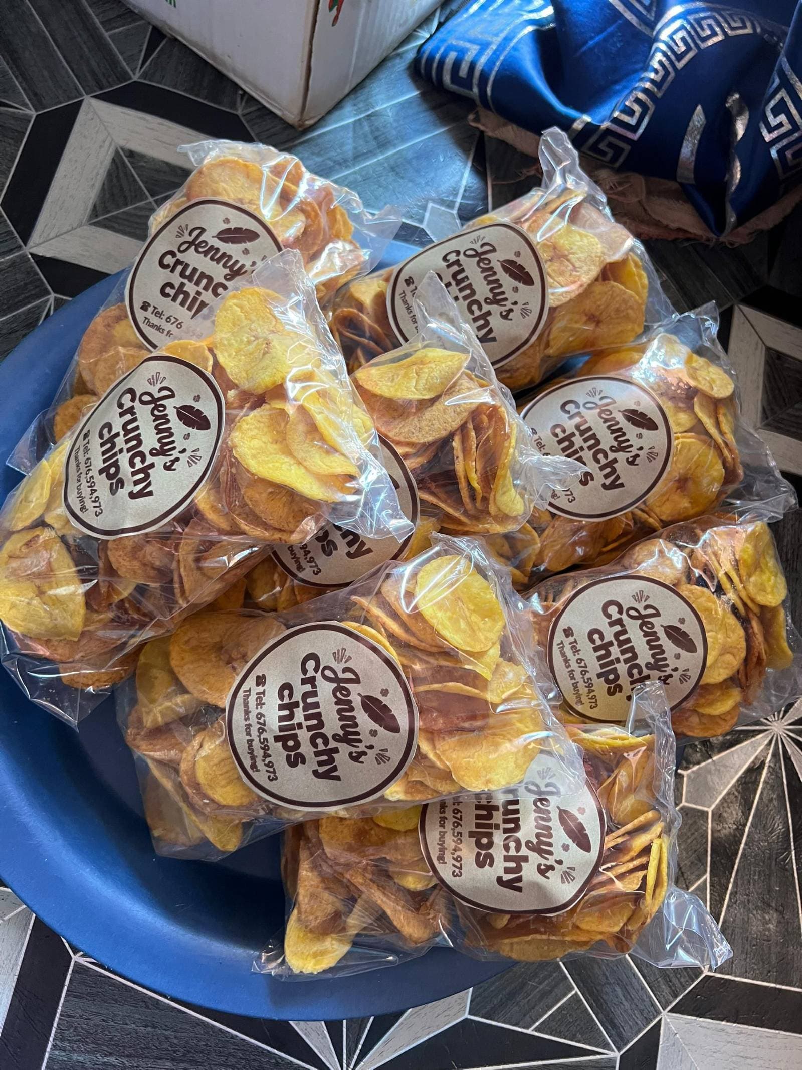 Snacks (plantain chips )